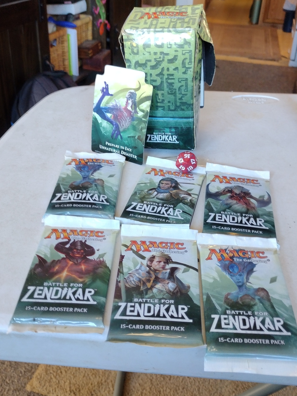 Battle for Zendikar Booster Packs - Green Artwork
